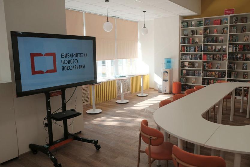 Модельная в Луховцах