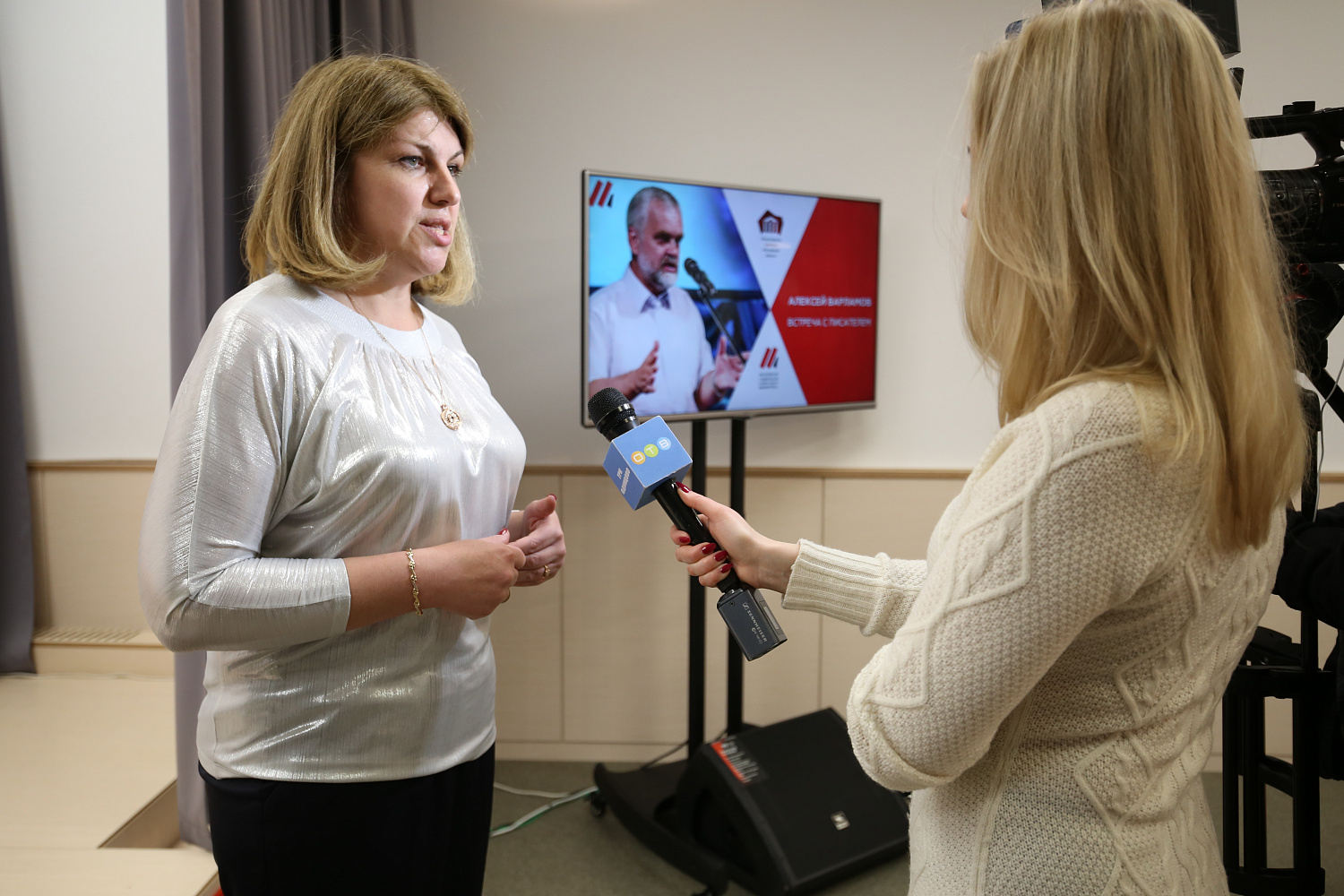 Алексей Варламов встретился с подмосковными читателями