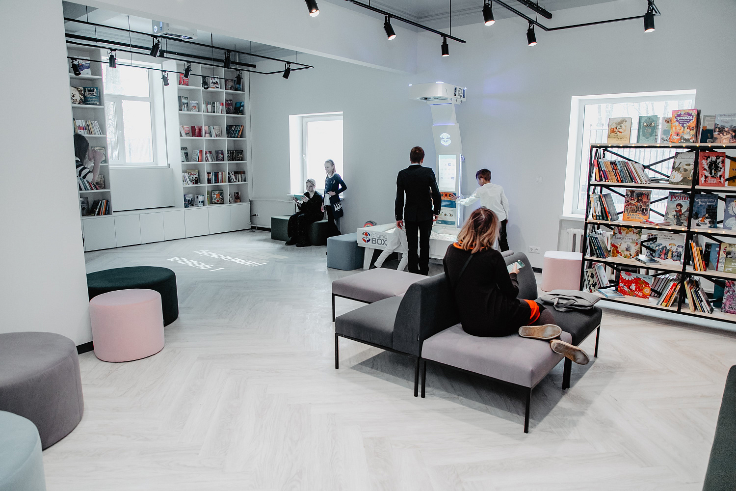 В Химках открылась модельная библиотека